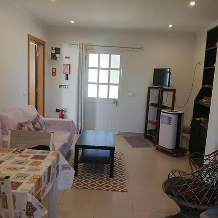 Duas Casas De Ferias Medronhal Faro Em 520 - 2 Exteriör bild