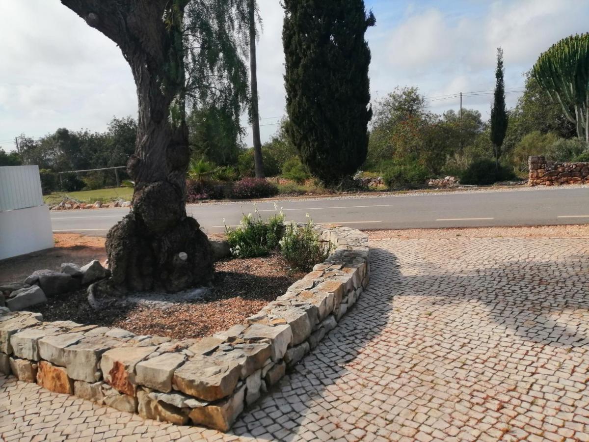 Duas Casas De Ferias Medronhal Faro Em 520 - 2 Exteriör bild