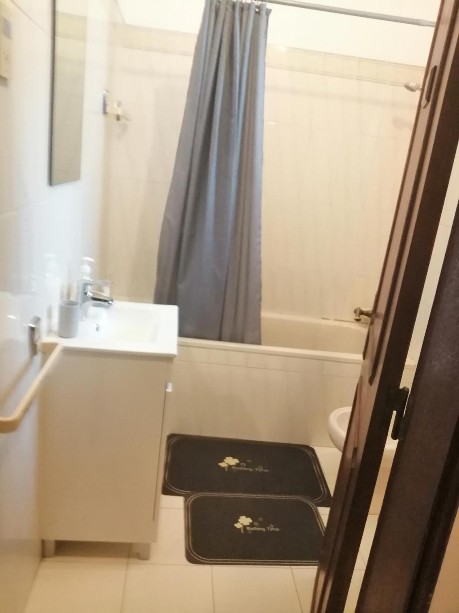 Duas Casas De Ferias Medronhal Faro Em 520 - 2 Exteriör bild