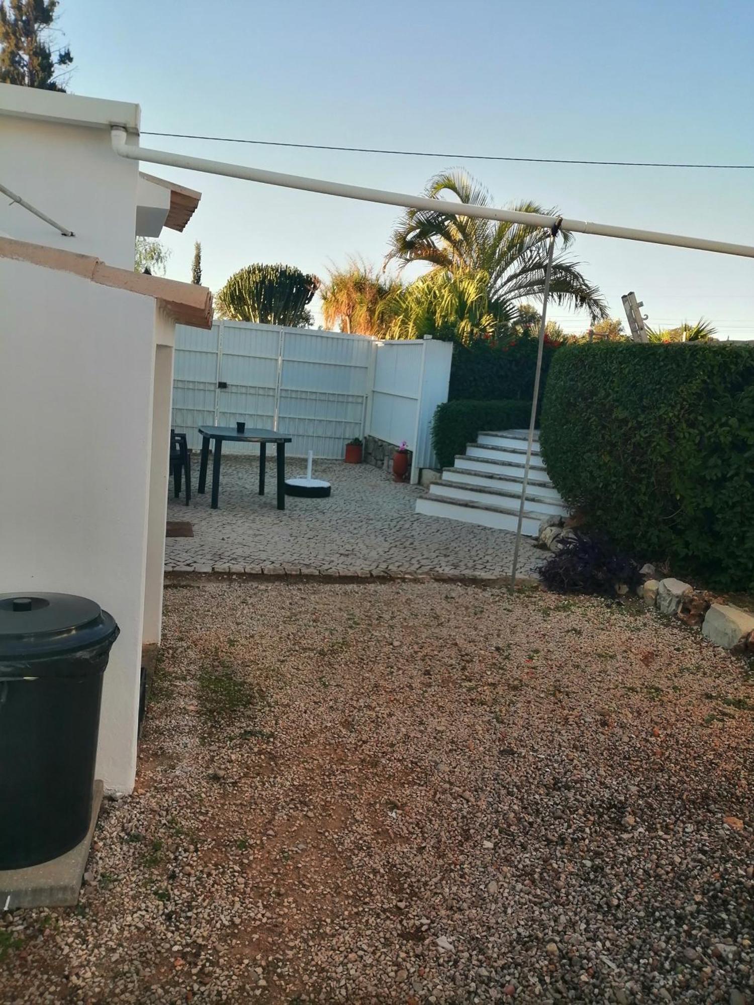 Duas Casas De Ferias Medronhal Faro Em 520 - 2 Exteriör bild